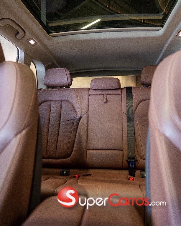 2019 BMW X 5 40i — foto 11 / 12