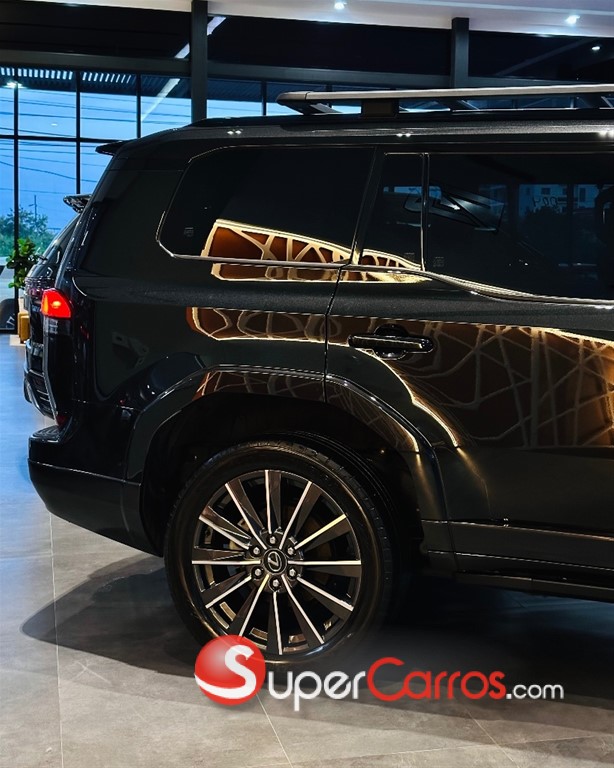 2024 Lexus GX 550 Luxury — foto 11 / 12