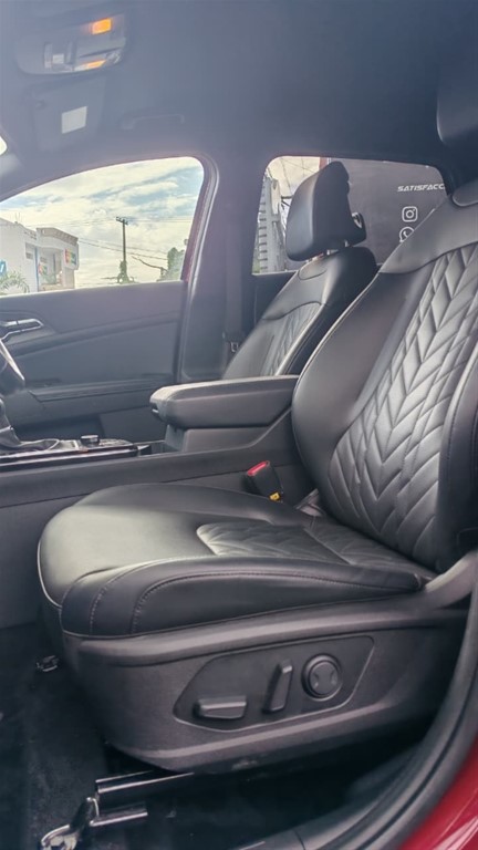 2023 Kia Sportage X-LINE — foto 2 / 8
