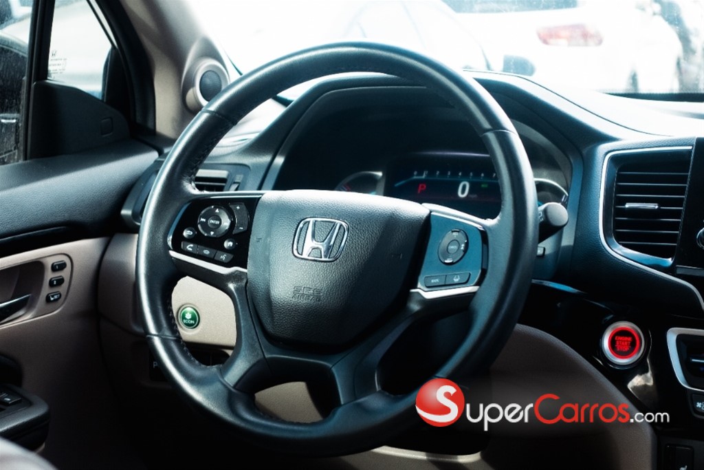 2021 Honda Pilot Touring — foto 6 / 12