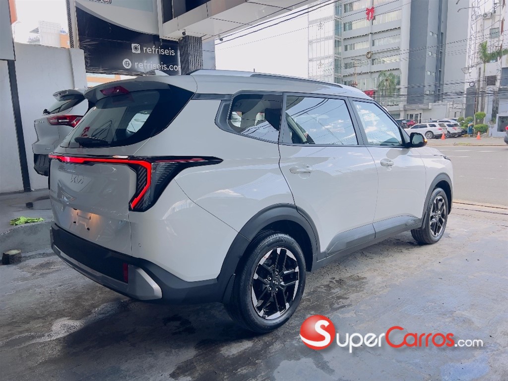 2026 Kia Carens — foto 8 / 12