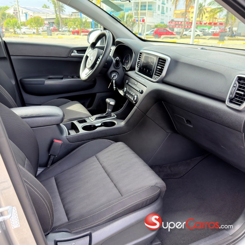 2021 Kia Sportage — foto 7 / 10