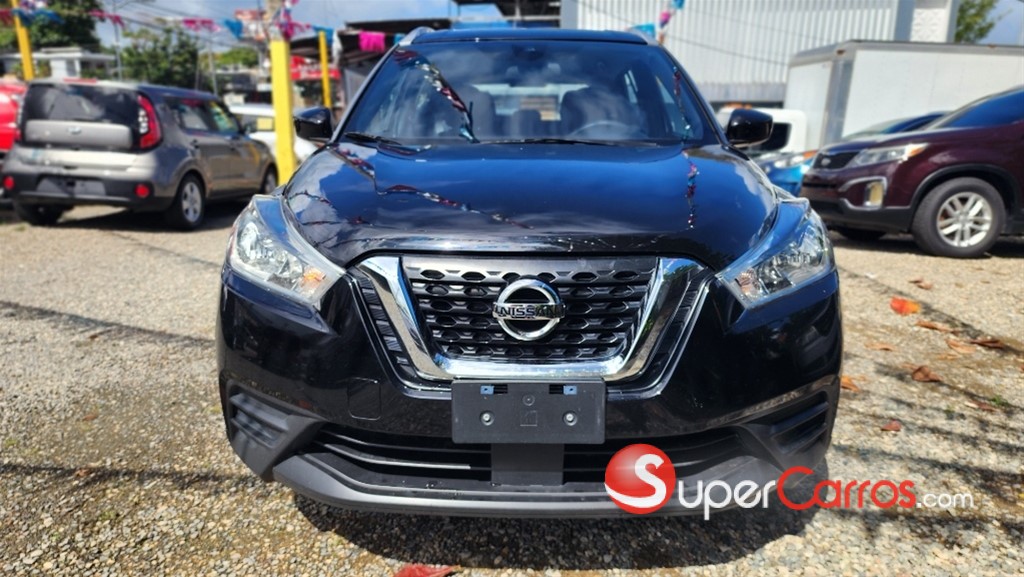 2020 Nissan Kicks SV — foto 2 / 12