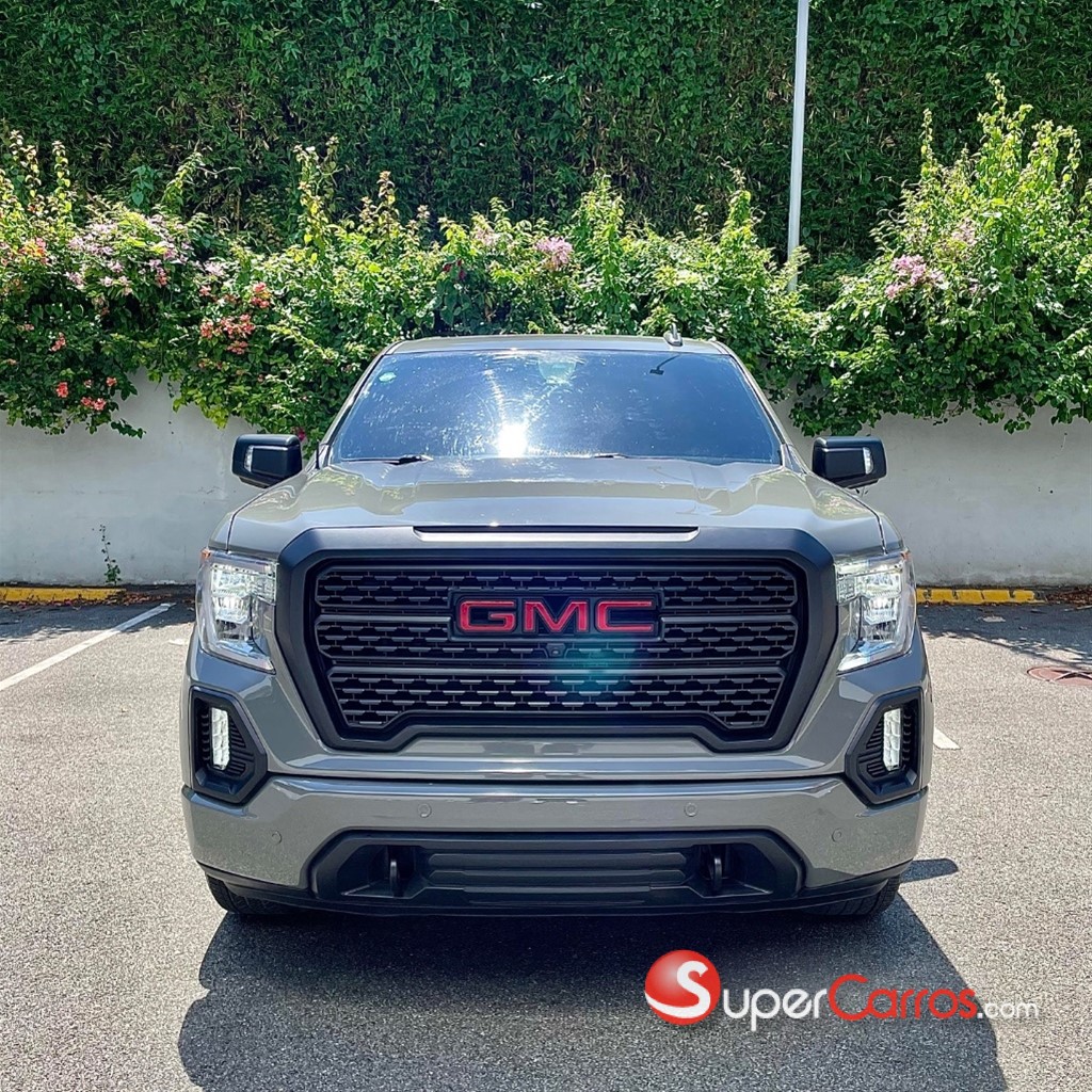 2020 GMC Sierra Denali — foto 2 / 11