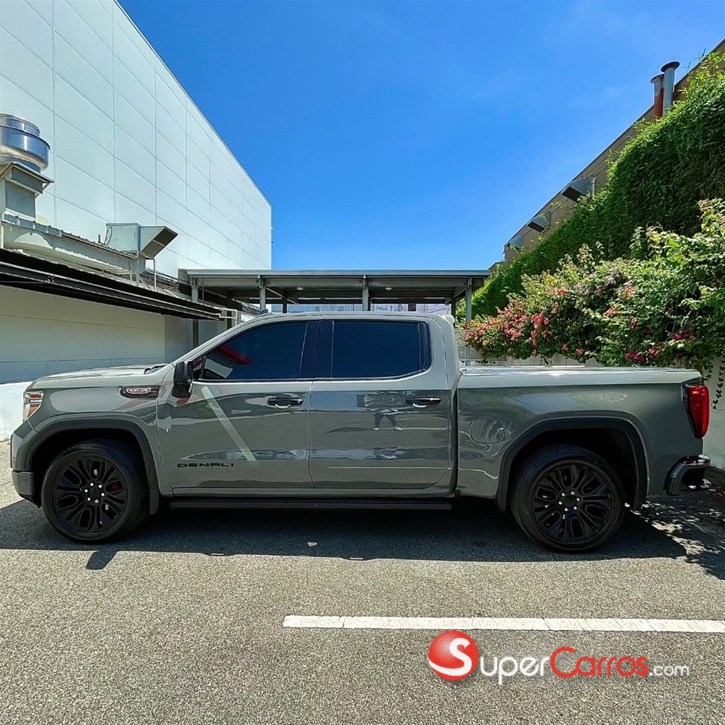 2020 GMC Sierra Denali — foto 6 / 11