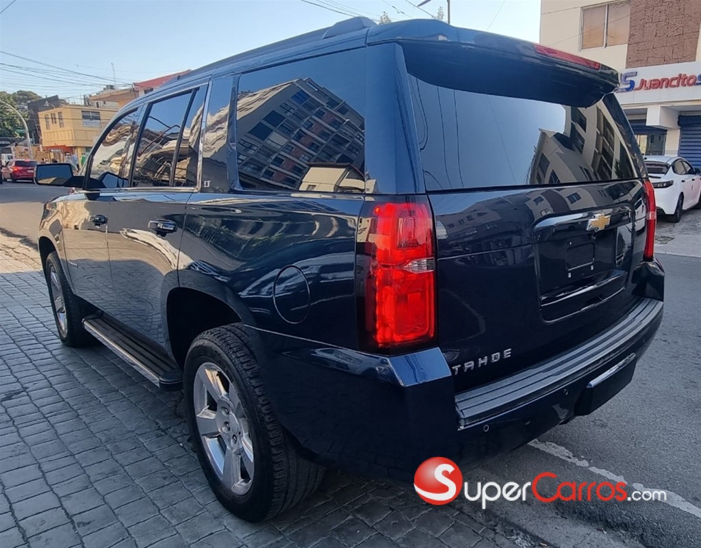 2017 Chevrolet Tahoe — foto 2 / 9