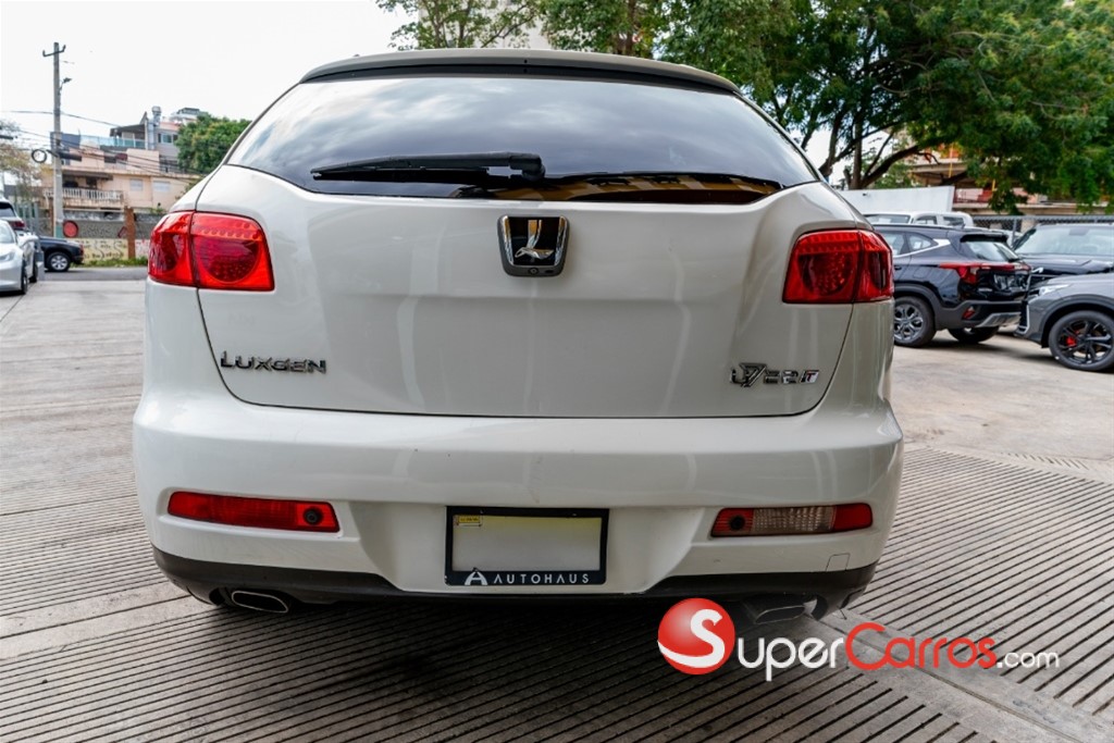 2011 Luxgen U7 22T — foto 9 / 9