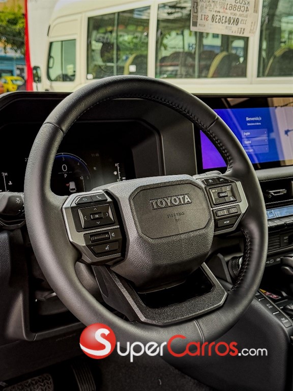 2027 Toyota Land Cruiser Prado All Rounder 02 — foto 8 / 12