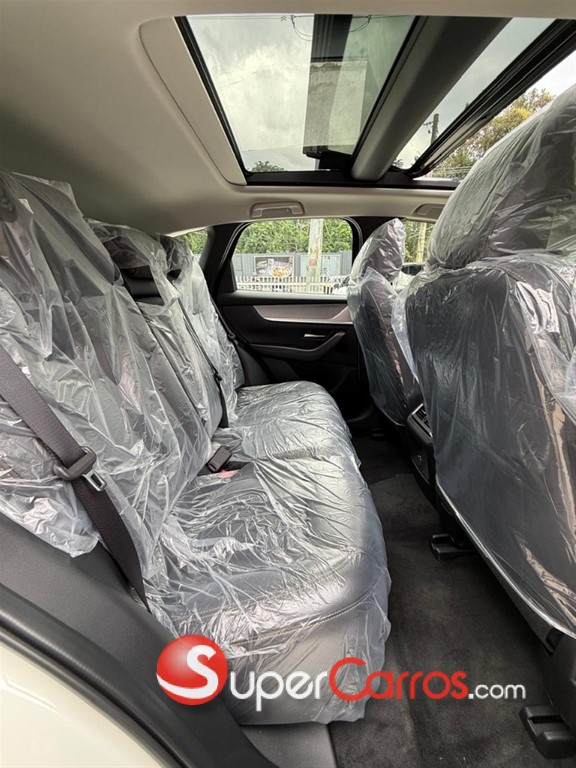2027 Mazda CX-60 GS — foto 9 / 12