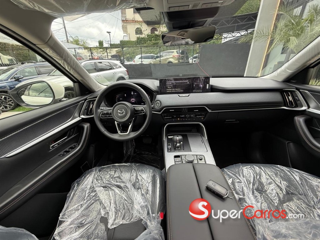 2027 Mazda CX-60 GS — foto 11 / 12