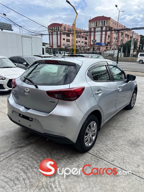 2020 Mazda Demio — foto 6 / 10