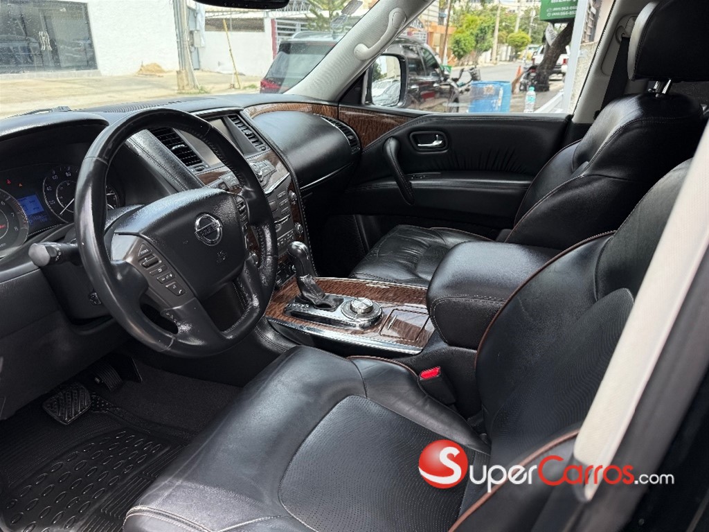 2017 Nissan Armada PLATINUM — foto 9 / 12