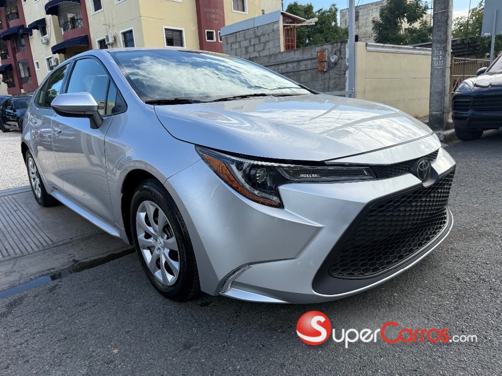 2020 Toyota Corolla LE