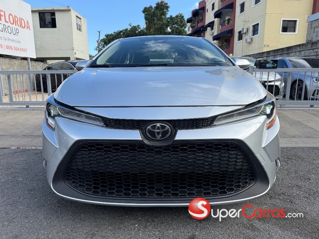 2020 Toyota Corolla LE — foto 2 / 9