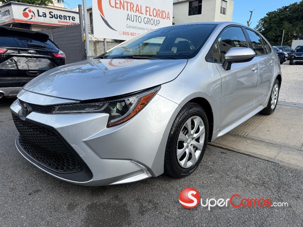 2020 Toyota Corolla LE — foto 3 / 9