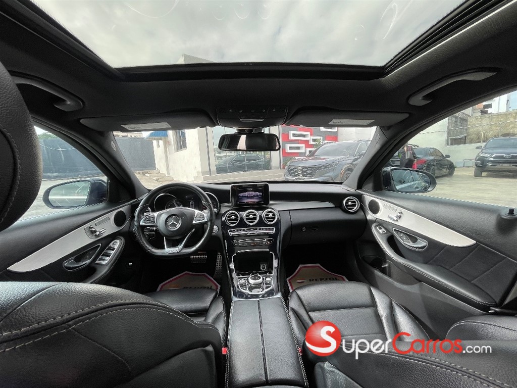 2018 Mercedes-Benz Clase C 300 AMG — foto 11 / 12