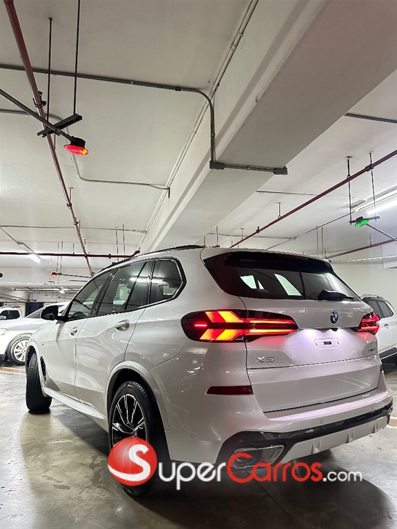 2026 BMW X 5 XDRIVE 40i M PACKAGE — foto 3 / 8