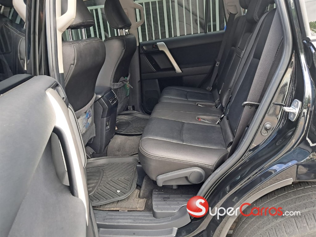 2024 Toyota Land Cruiser Prado TXL — foto 8 / 11