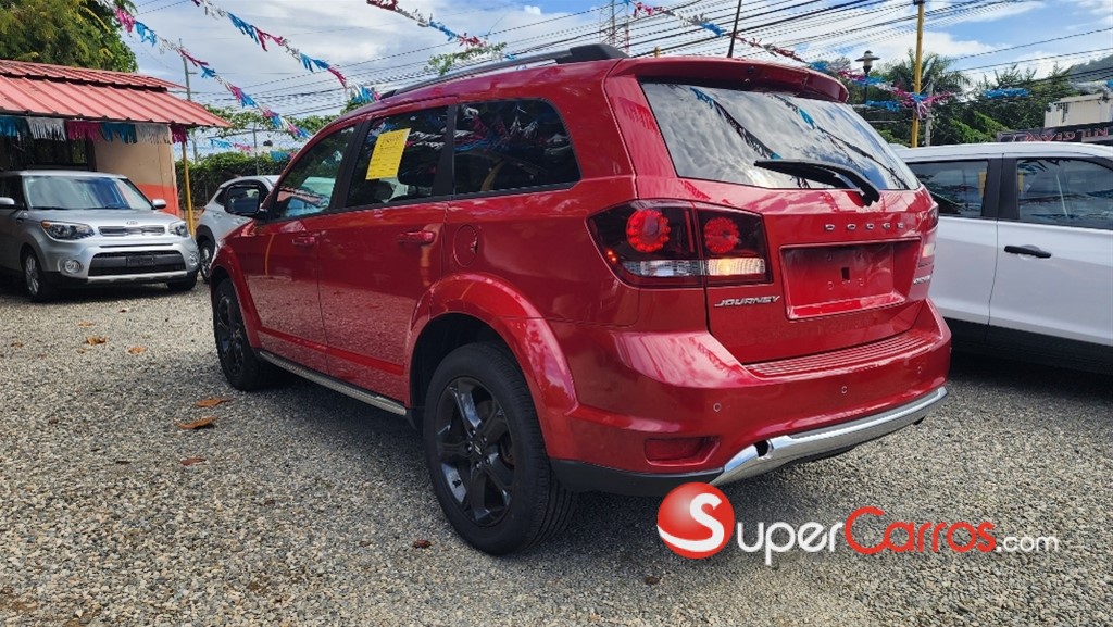 2020 Dodge Journey Crossroad — foto 5 / 12