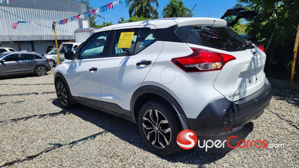 2020 Nissan Kicks — foto 6 / 12