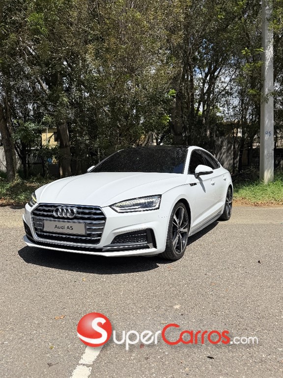 2019 Audi A5 S-Line — foto 2 / 9