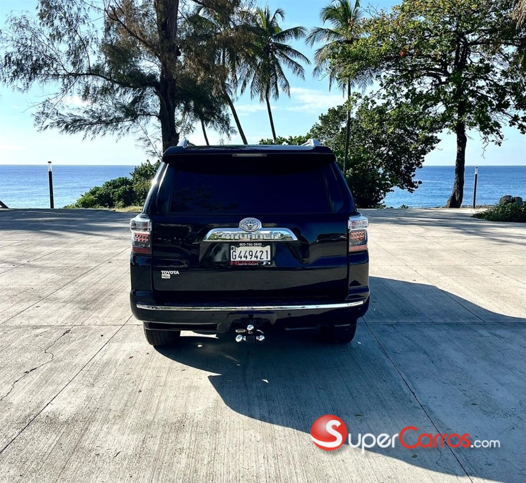 2019 Toyota 4 Runner Limited — foto 9 / 12