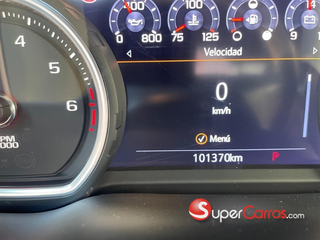 2022 Chevrolet Silverado High Country — foto 4 / 12