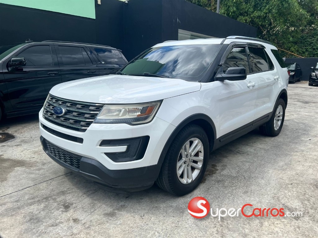 2017 Ford Explorer