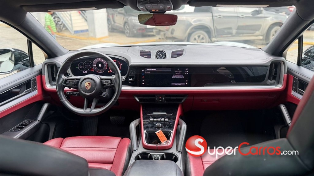2024 Porsche Cayenne — foto 5 / 12