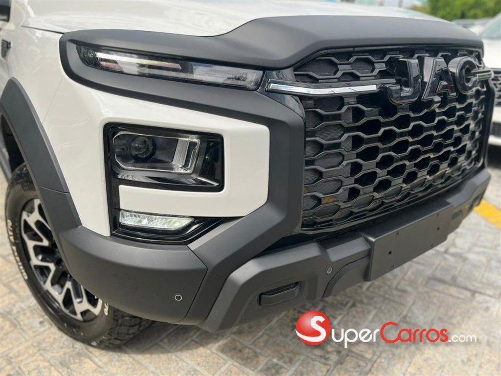 2027 Jac T9 — foto 10 / 12