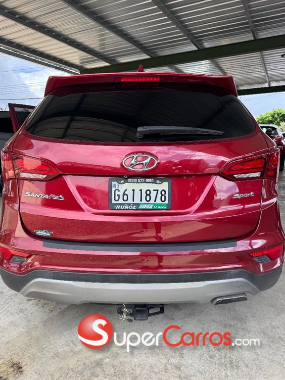 2017 Hyundai Santa Fe — foto 4 / 10