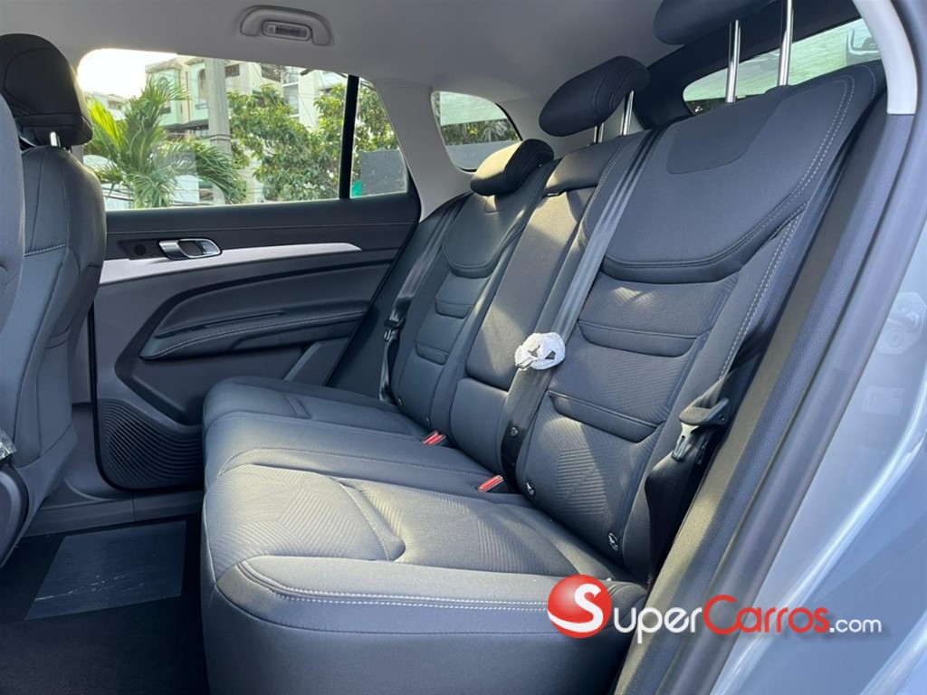 2026 Ford Territory Ambiente — foto 8 / 12