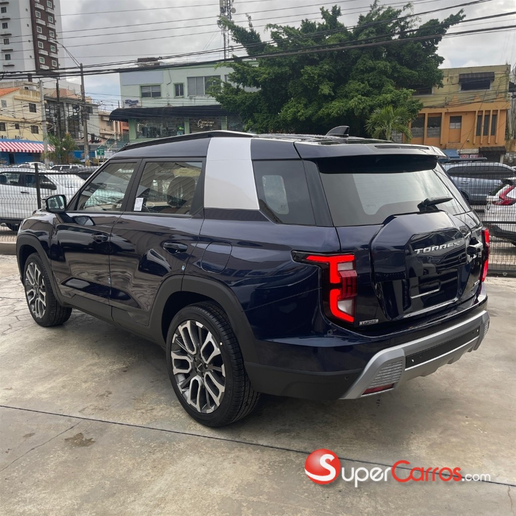 2026 KGM Torres LIMITED — foto 4 / 10