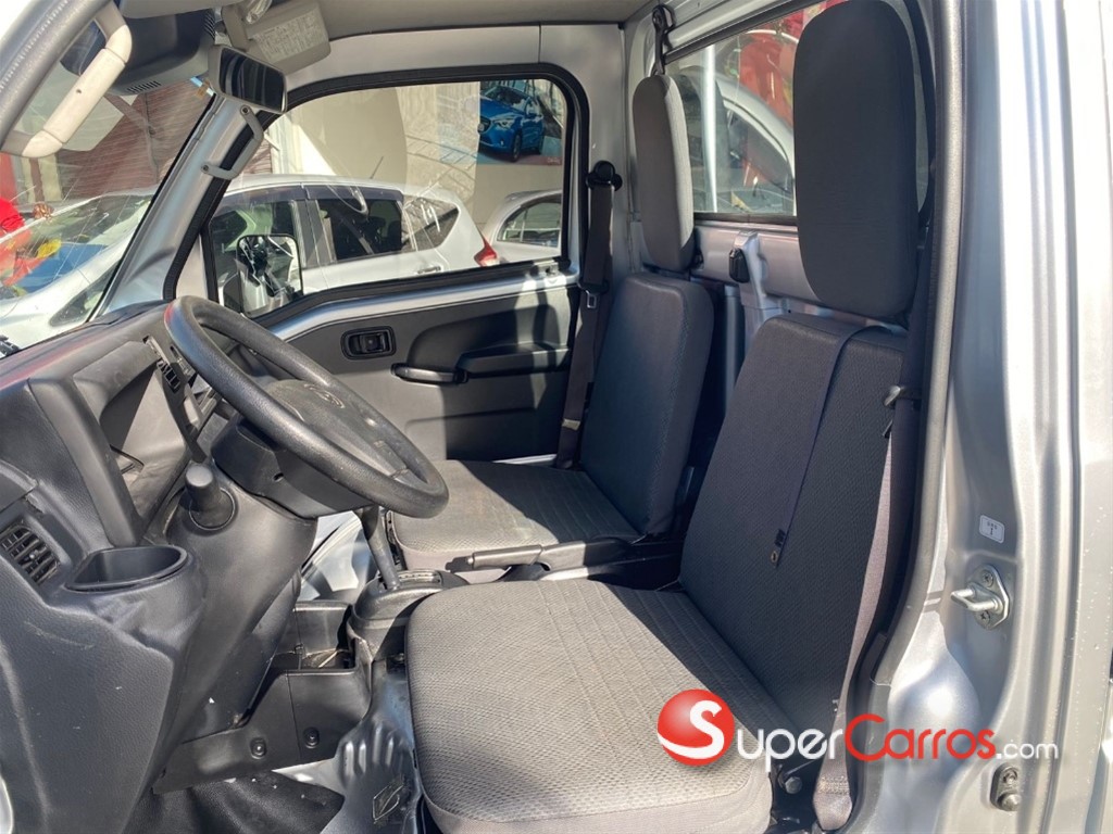 2020 Daihatsu Hijet — foto 5 / 9