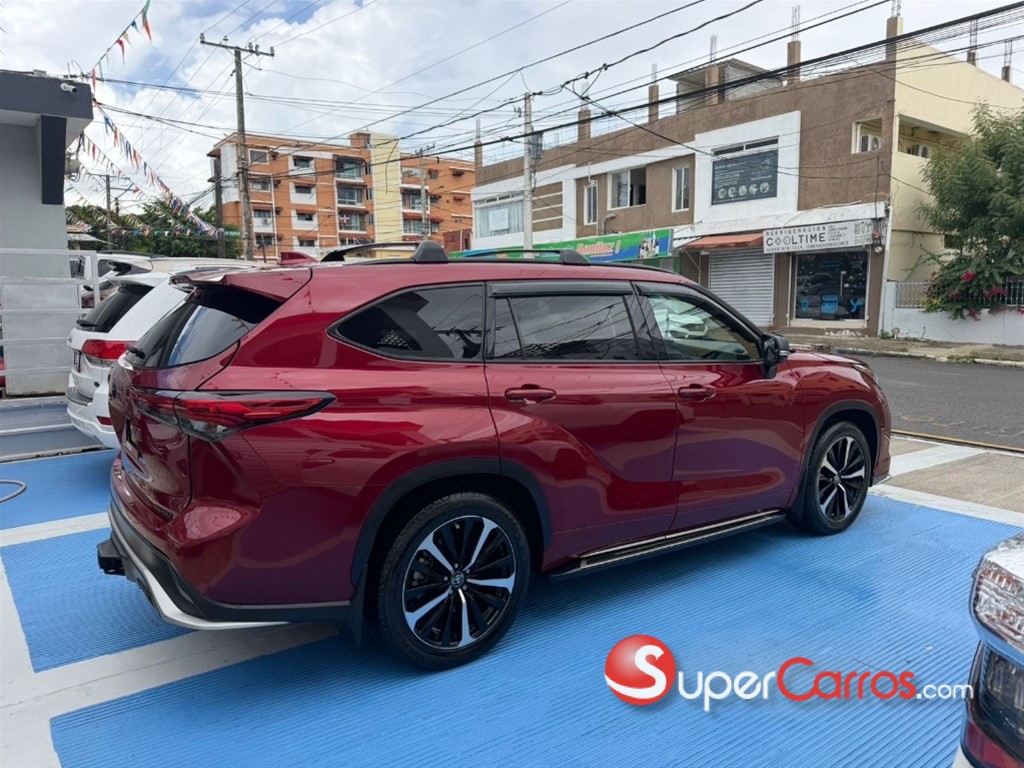 2022 Toyota Highlander XSE — foto 4 / 12