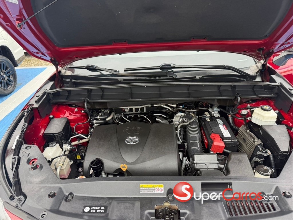 2022 Toyota Highlander XSE — foto 8 / 12
