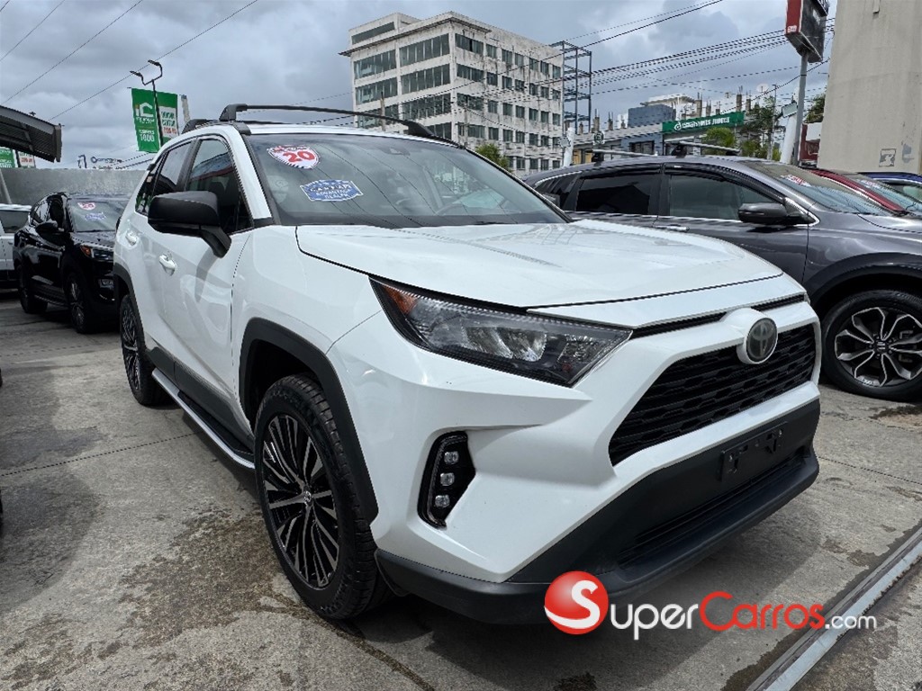2020 Toyota RAV4 LE PLUS — foto 4 / 12