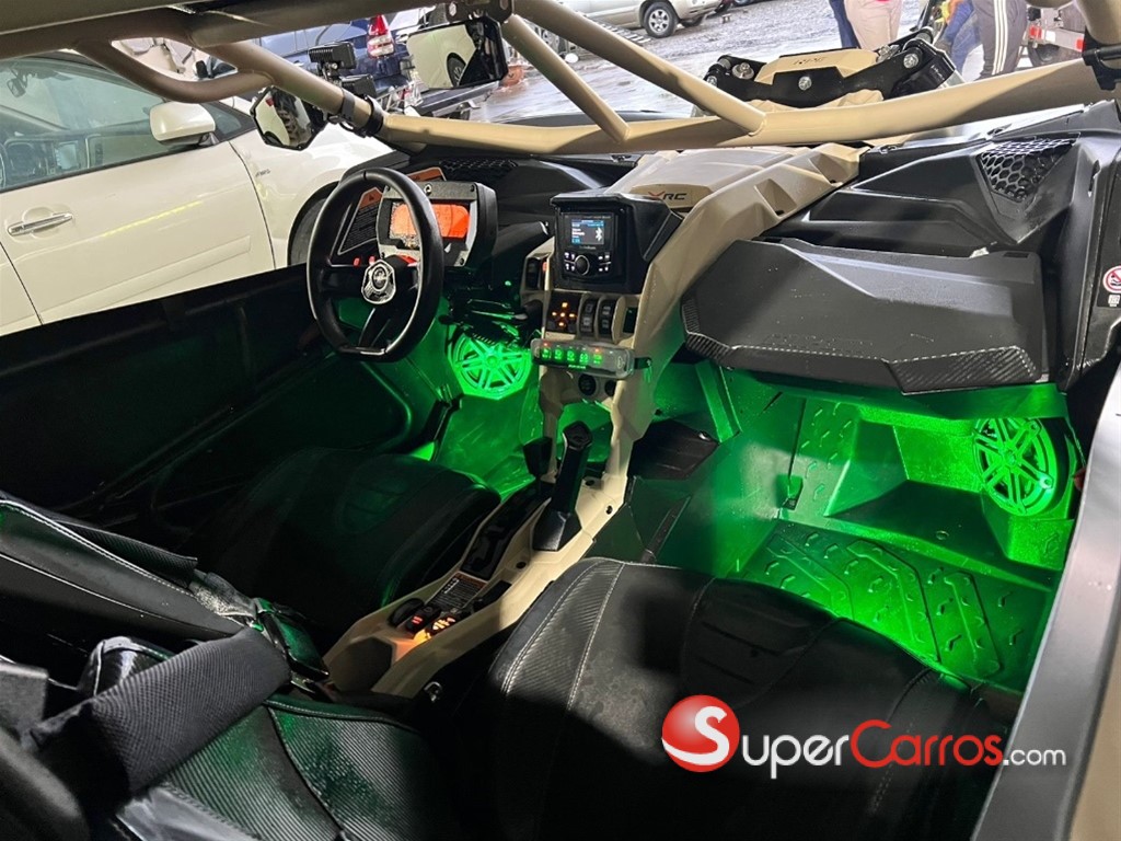 2023 Can Am Maverick X3 XRC Turbo RR — foto 5 / 6