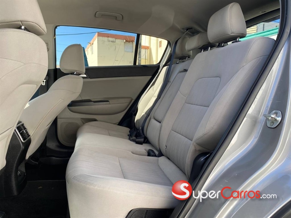 2021 Kia Sportage LX — foto 2 / 12