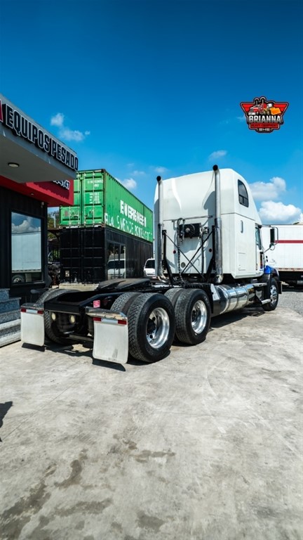 2012 Mack Pinnacle — foto 9 / 10