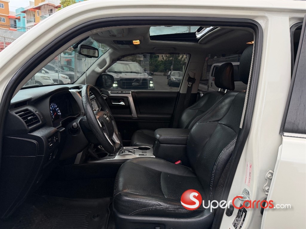 2019 Toyota 4 Runner Limited — foto 8 / 11