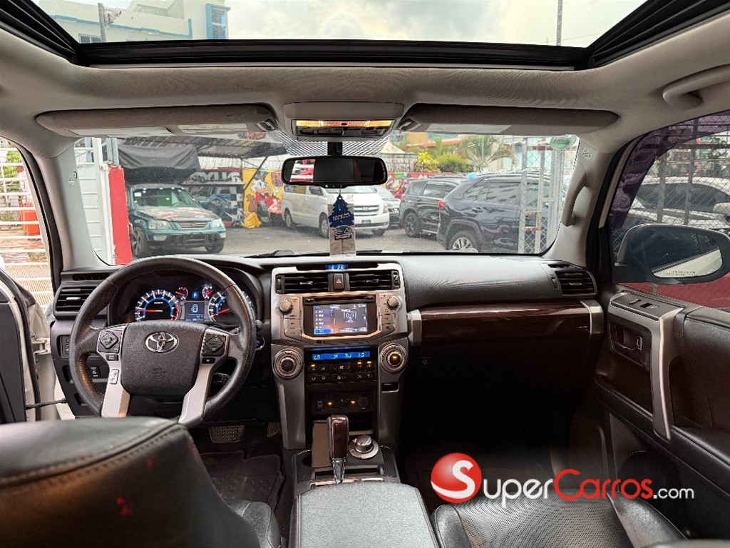 2019 Toyota 4 Runner Limited — foto 9 / 11