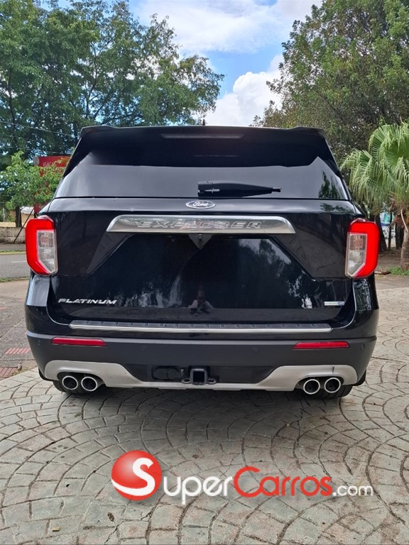 2020 Ford Explorer Platinum — foto 4 / 12