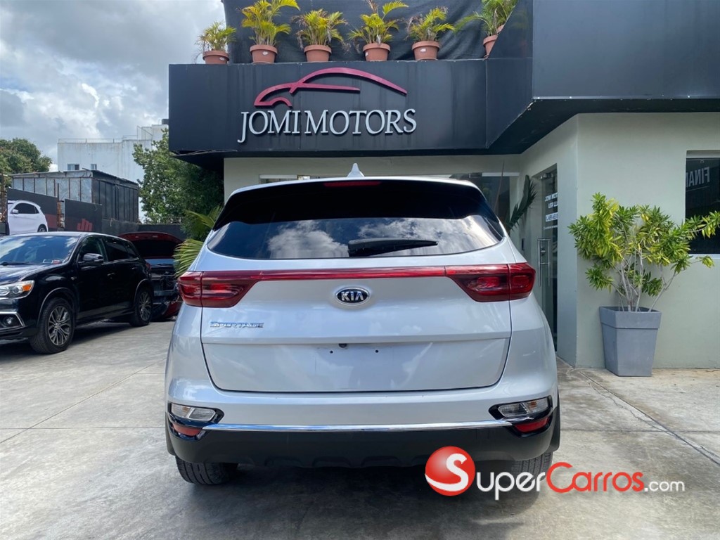 2022 Kia Sportage LX — foto 5 / 10