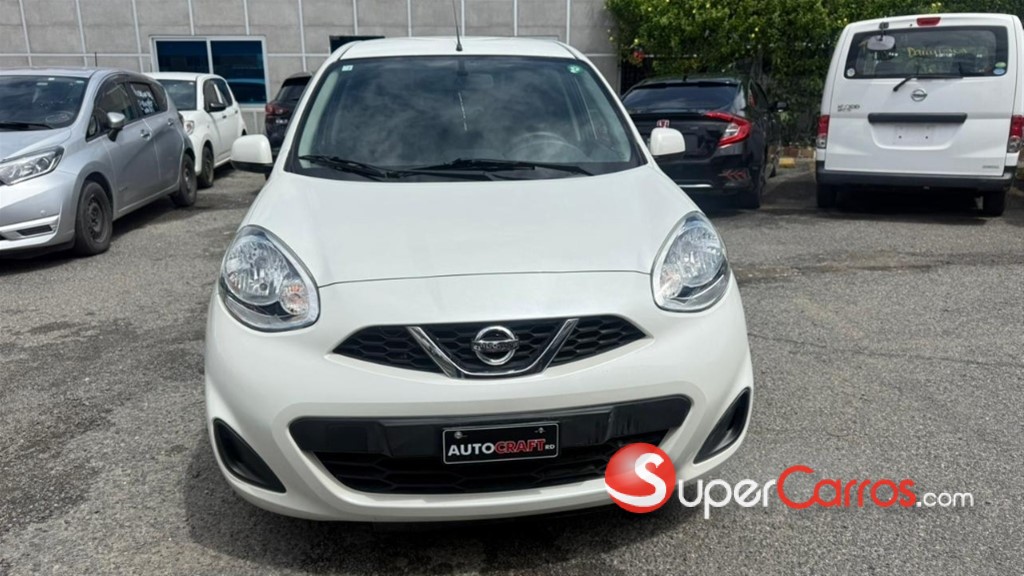 2021 Nissan March — foto 9 / 12