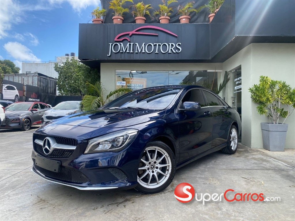 2018 Mercedes-Benz Clase CLA 180