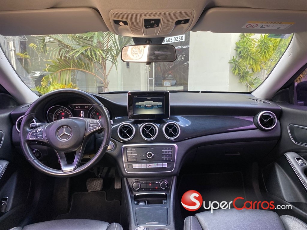 2018 Mercedes-Benz Clase CLA 180 — foto 8 / 12