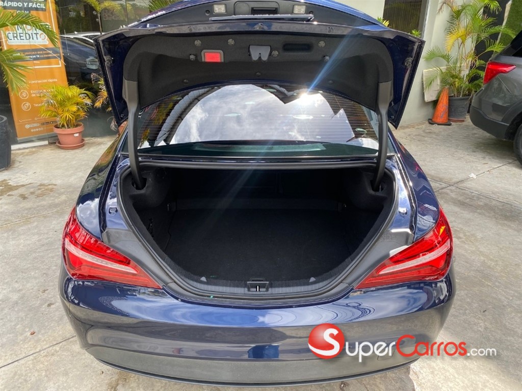 2018 Mercedes-Benz Clase CLA 180 — foto 12 / 12