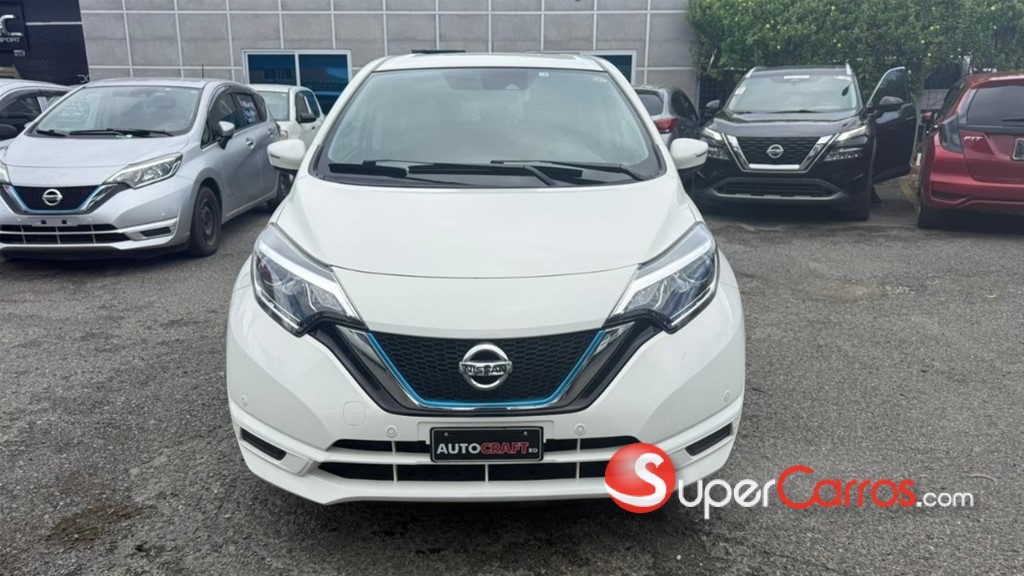 2020 Nissan Note E-Power — foto 10 / 12