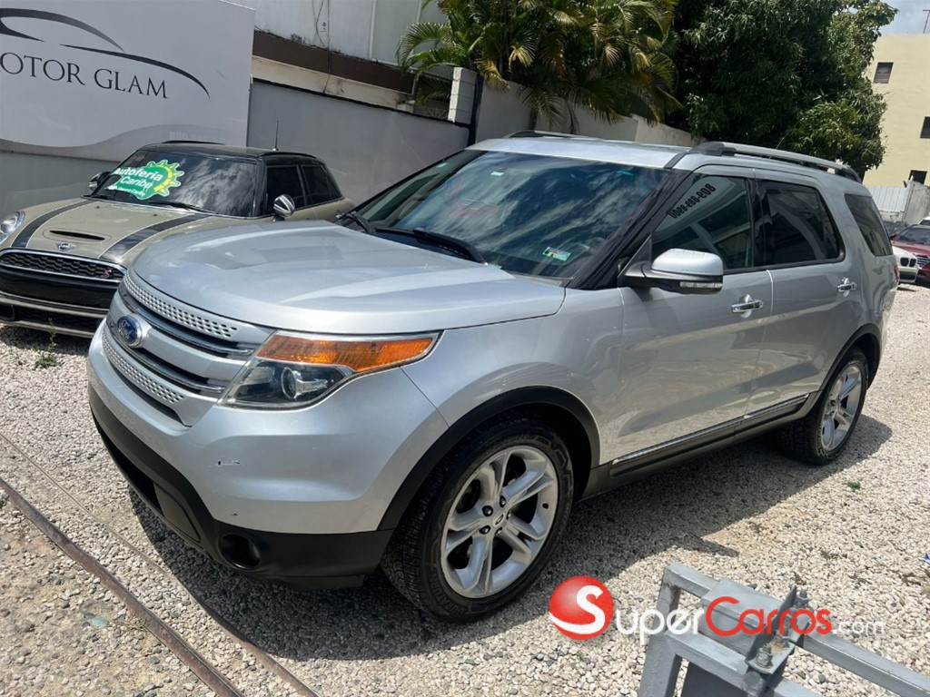 2015 Ford Explorer Limited — foto 10 / 12
